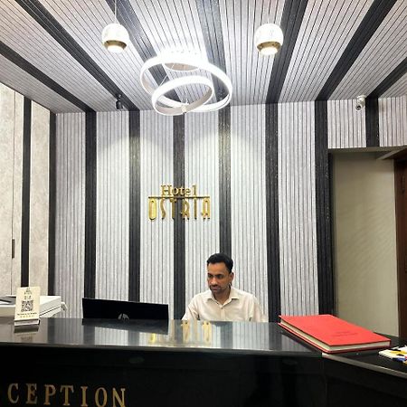 Hotel Ostria Сурат Екстер'єр фото